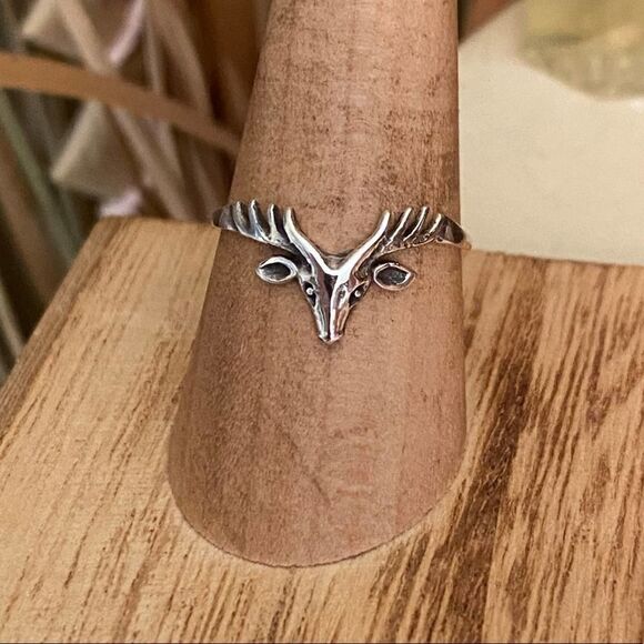 Sterling Silver Buck Deer Head Ring Sizes 7,8,9 - Picture 1 of 7